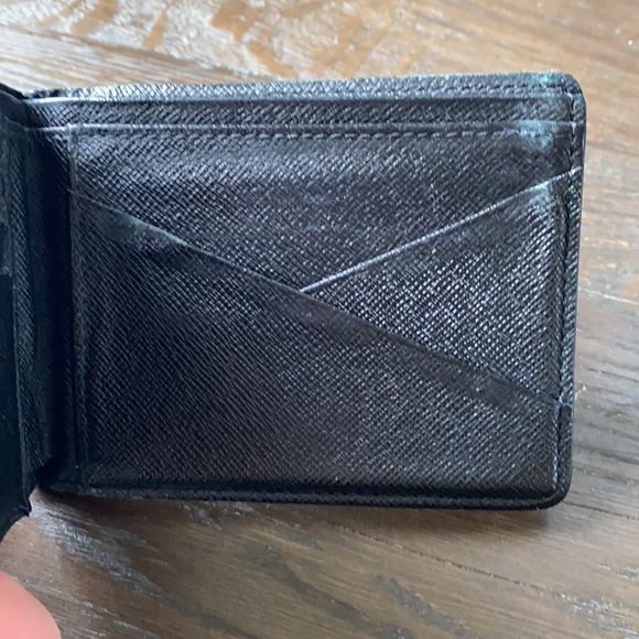 Authentic Louis Vuitton Damier Graphite Wallet - Picture 4 of 12